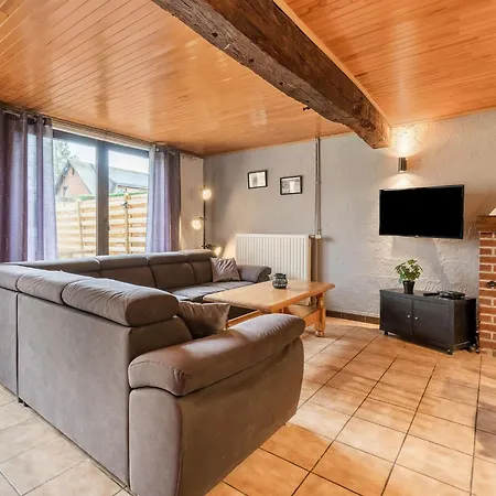 Holiday home Peaceful Farmhouse, Lessive, Cleaning Included Lessive